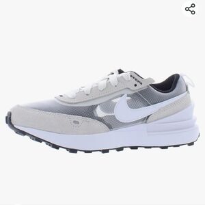 Nike waffle one size 2